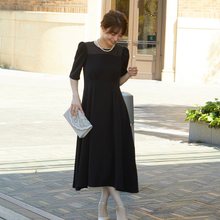 パーティードレス シンプルフレアの五分袖ドレス（ブラック）｜プリカ