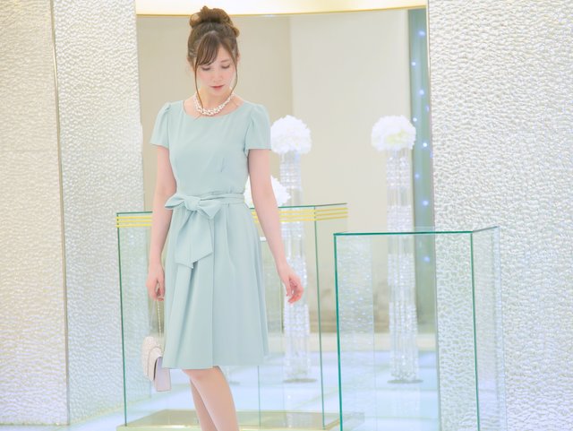 レンタルドレスよりもお得になる！ お呼ばれ服を賢く着る裏ワザ