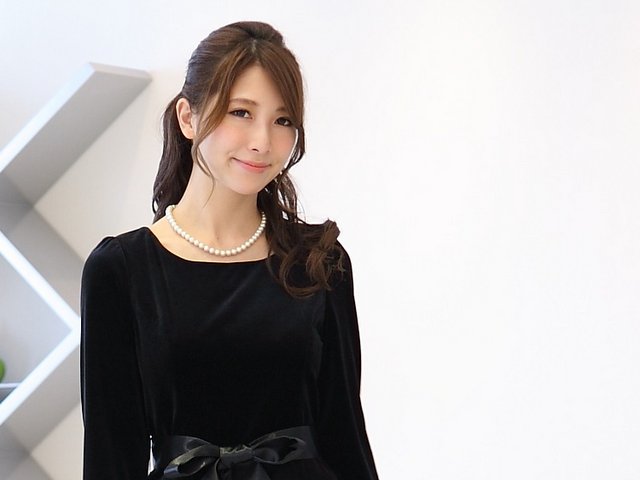 シンプルこそ美しい一連ネックレス