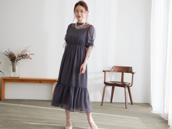 マタニティドレスに最適なウエストゴムドレス