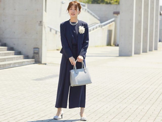 卒業式ママに最適なワイドパンツスーツ