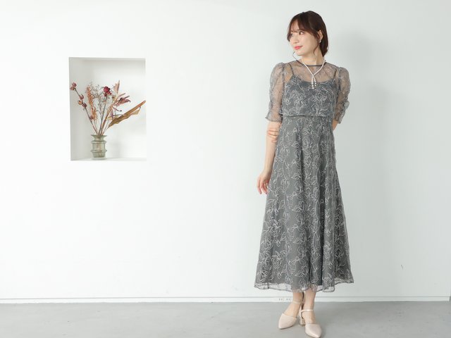 ボレロ付ドレスで30代の体型カバーも万全!